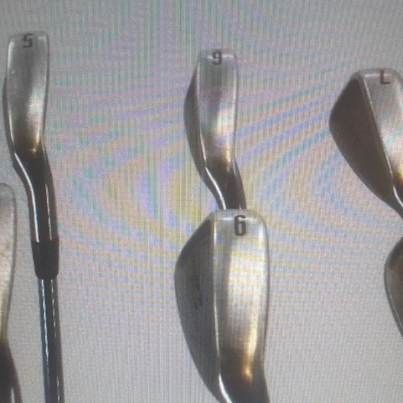 COPY - Cobra 2300 IM Iron Set. 5-PW